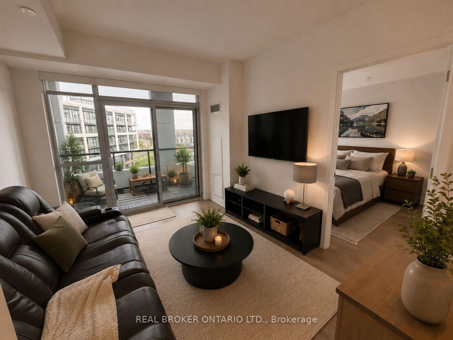 Property Photo: 50 George Butchart Drive 608 ON M2K 0C9