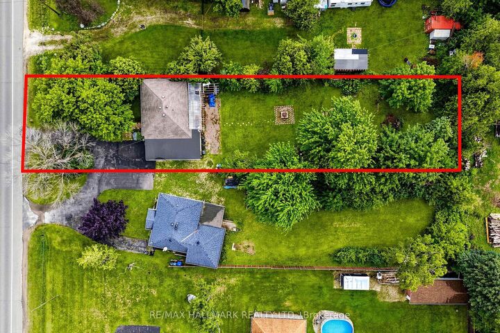 Property Photo: 9771 Beachwood Road ON L9Y 3Z1