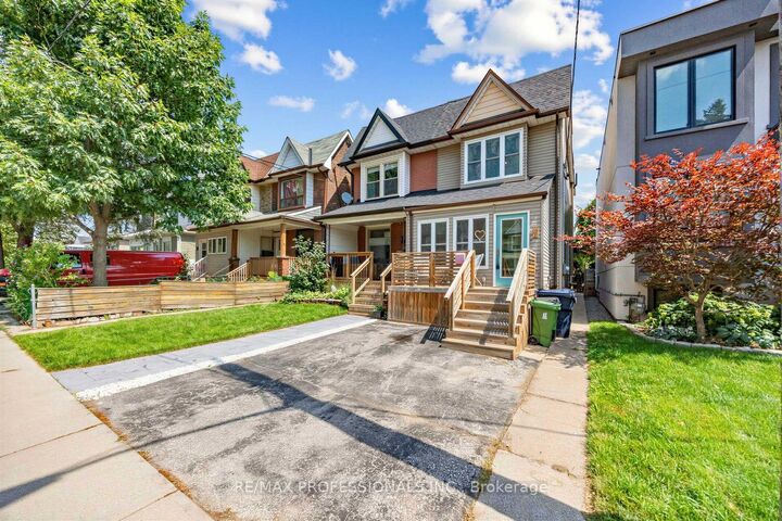 3 Blakley Avenue — photo 1