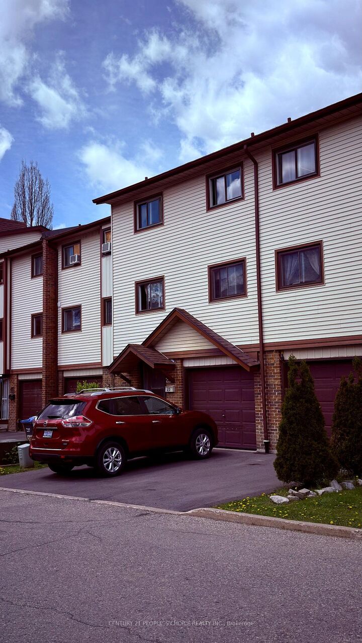 Property Photo:  25 McCallum Court  ON L6W 3M4 