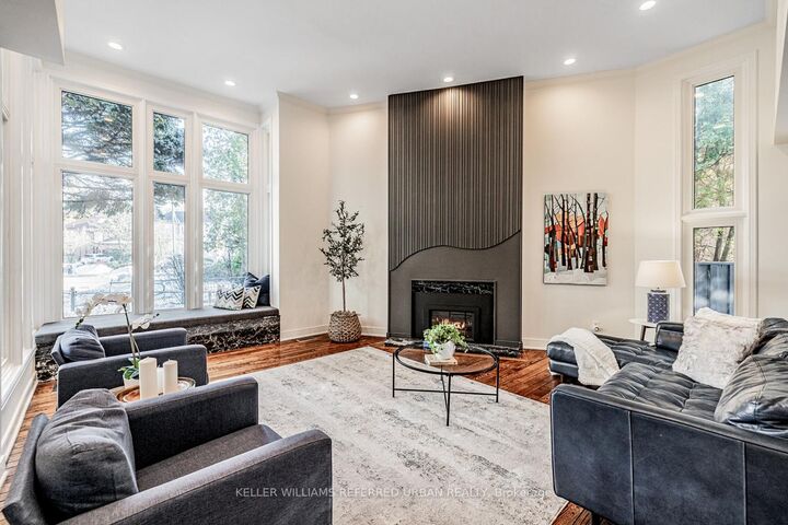 Property Photo: 97 Clarinda Drive ON M2K 2V2