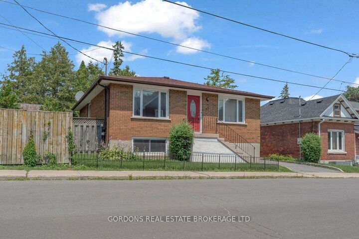 Property Photo: 33 Plum Street ON K7K 1T3