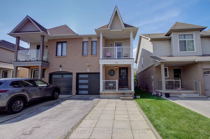 5143 Lampman Avenue — photo 1