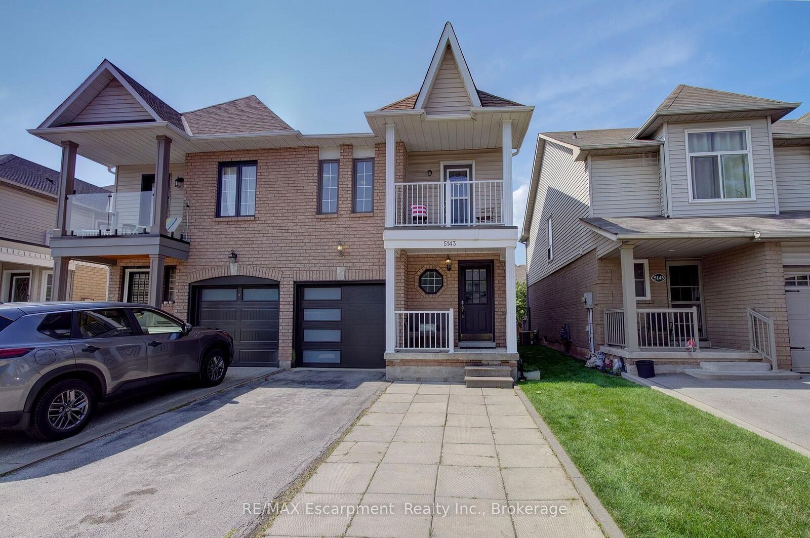 Property Photo: 5143 Lampman Avenue ON L7L 6K1