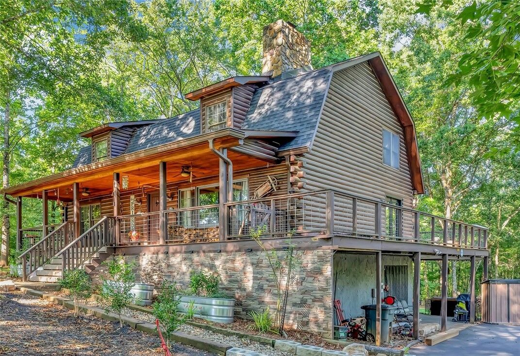 Property Photo: 2440 Mount Lebanon Road SC 29322