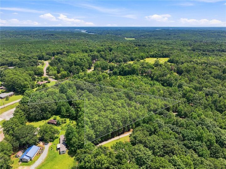 Property Photo: 170 Singing Pines Road SC 29678