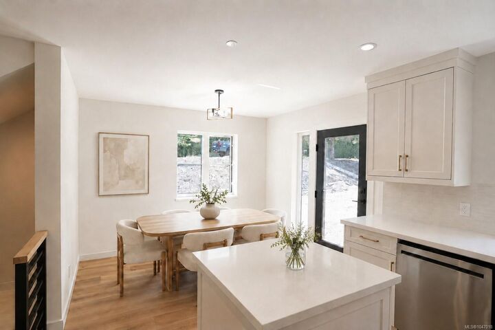 Property Photo: 703 Turner Rd #4 BC V9P 1T7
