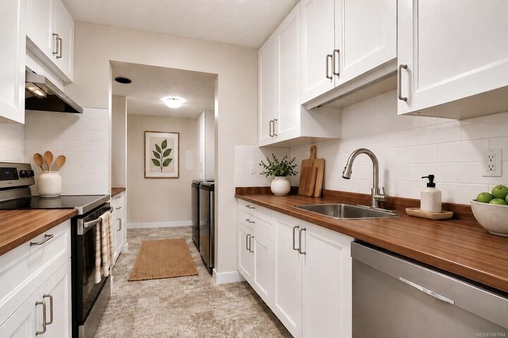 Property Photo: 840 Craigflower Rd #44 BC V9A 2X1