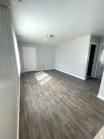 Property Photo:  5634 S 1150 W  UT 84405 