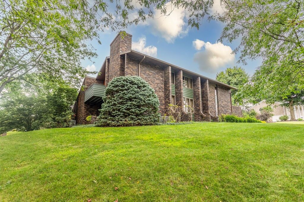 Property Photo: 150 Brandywine Road PA 15401
