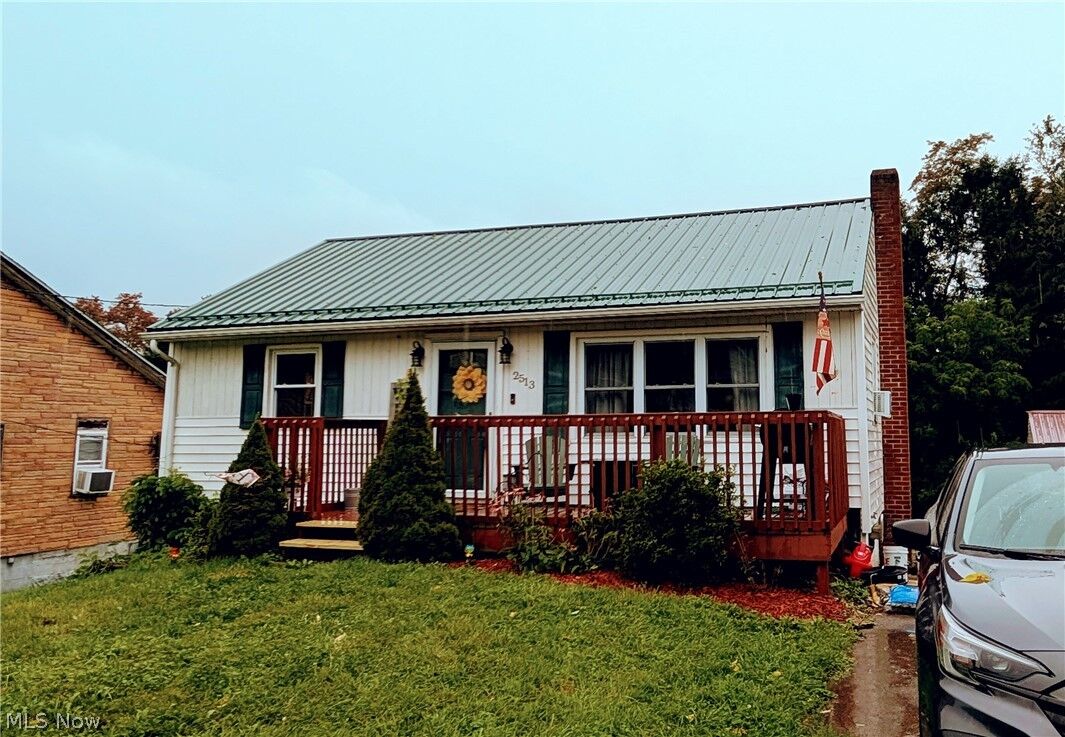 Property Photo:  2513 Clement Way  OH 43920 