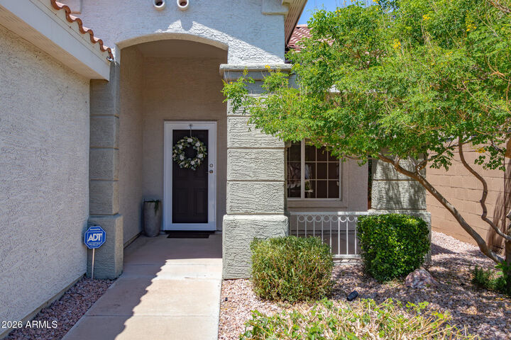 Property Photo: 3226 E Wahalla Lane AZ 85050