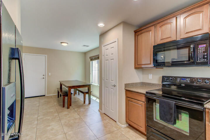 Property Photo: 2551 E Boston Street AZ 85295