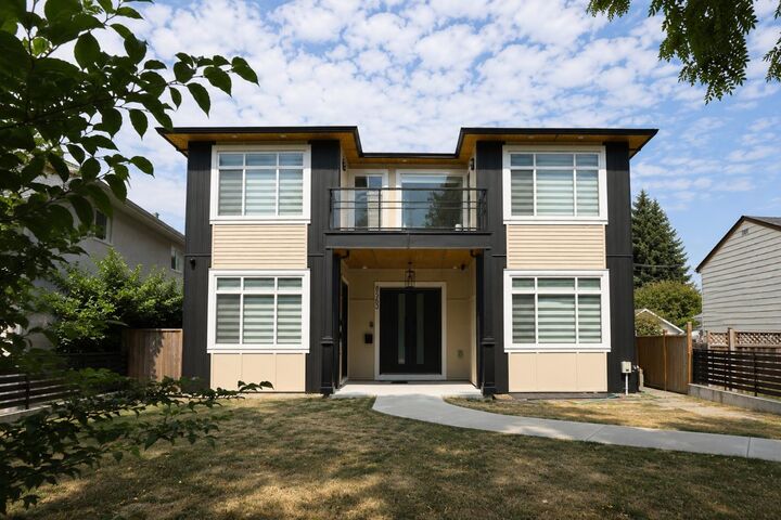 8563 11th Avenue — photo 1