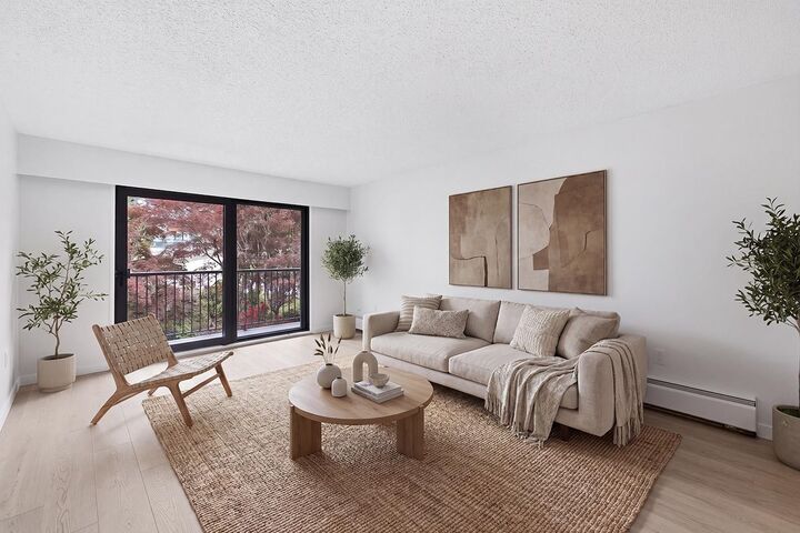 5450 Empire Drive 313 — photo 1