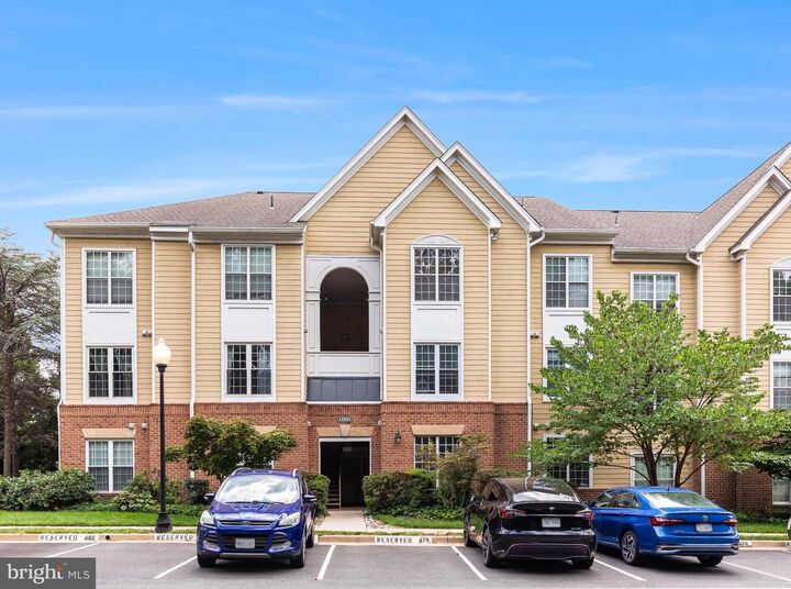 Property Photo:  12901 Alton Square 103  VA 20170 