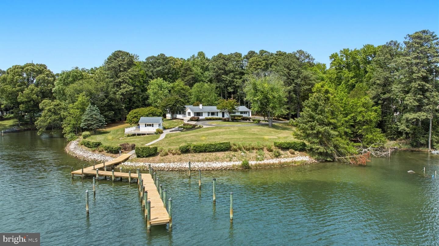 Property Photo:  160 Bamboushay Lane  MD 20688 
