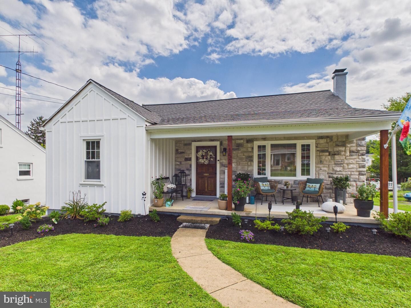 Property Photo:  152 Elizabeth Street  PA 17551 