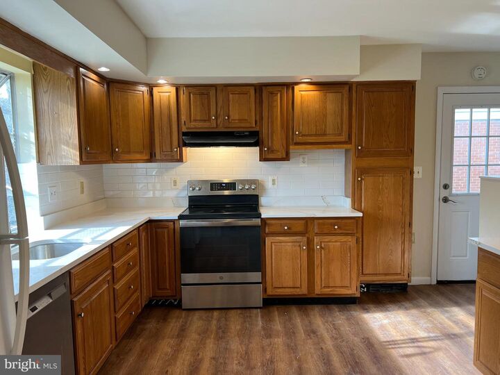 Property Photo: 9206 Saint Andrews Place MD 20740