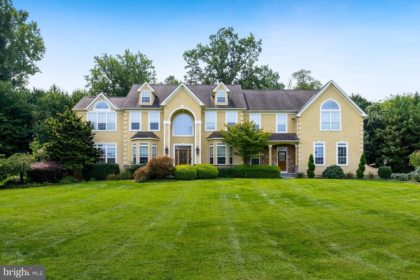 Property Photo:  106 Hunters Run  NJ 08085 