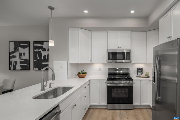 Property Photo: 4046B Perseus Ln VA 22901