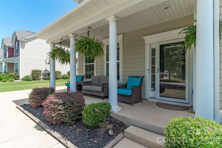 Property Photo:  137 Flora Vista Drive  NC 28117 