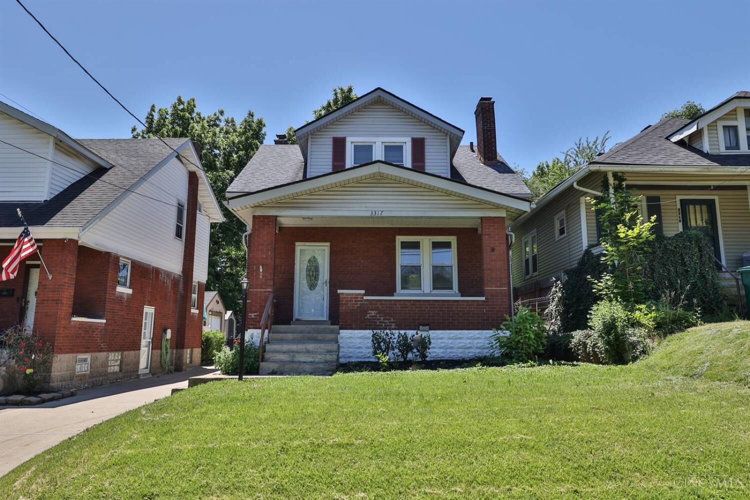 Property Photo: 3317 Hildreth Avenue OH 45211