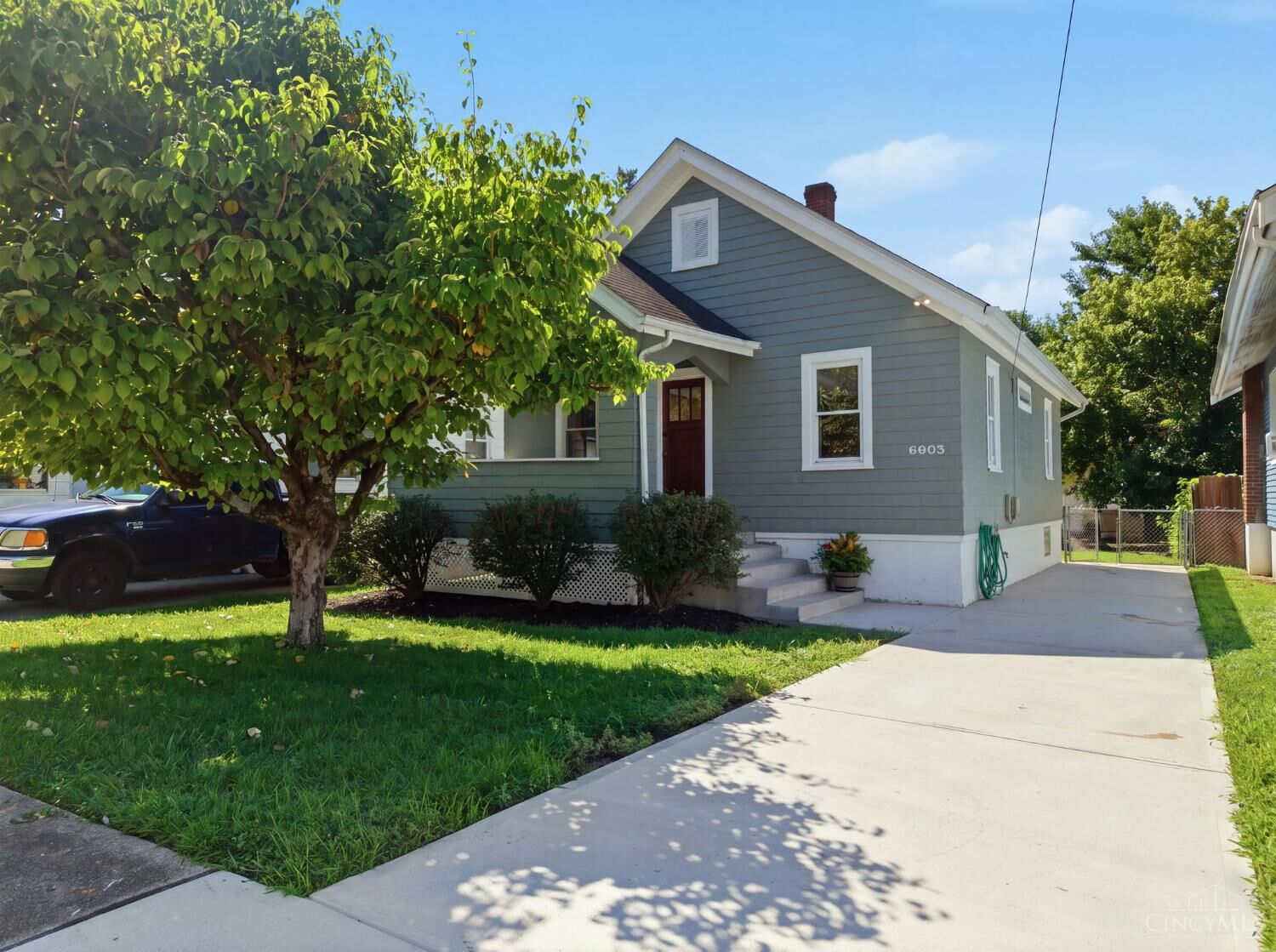 Property Photo: 6905 Palmetto Street OH 45227
