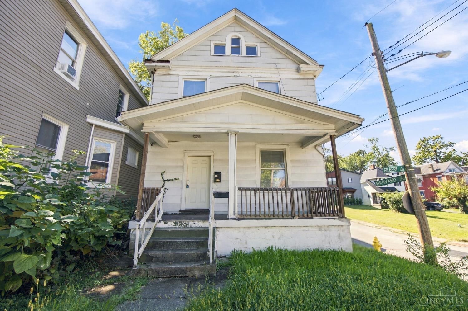 Property Photo:  3238 Gilbert Avenue  OH 45207 