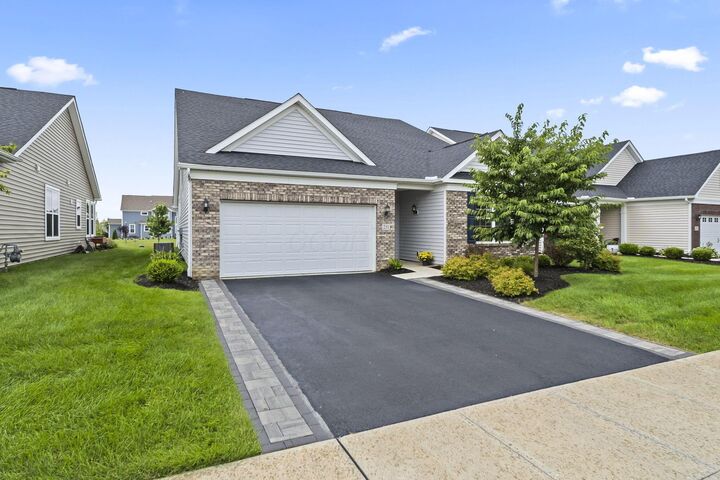 Property Photo:  251 Solstice Road  OH 43015 