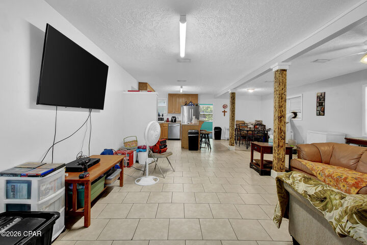 Property Photo:  2503 Game Farm Road  FL 32405 