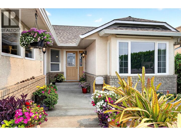 Property Photo: 1836 Norview Place BC V2B 8L8
