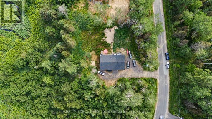 Property Photo: 575 Hart Road ON P0H 1H0