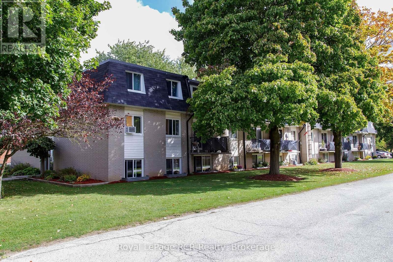 Property Photo:  118 Preston Street Unit 102  ON N0G 1A0 