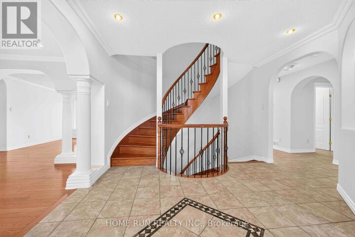 Property Photo:  35 Blackshire Circle  ON K2J 5L8 