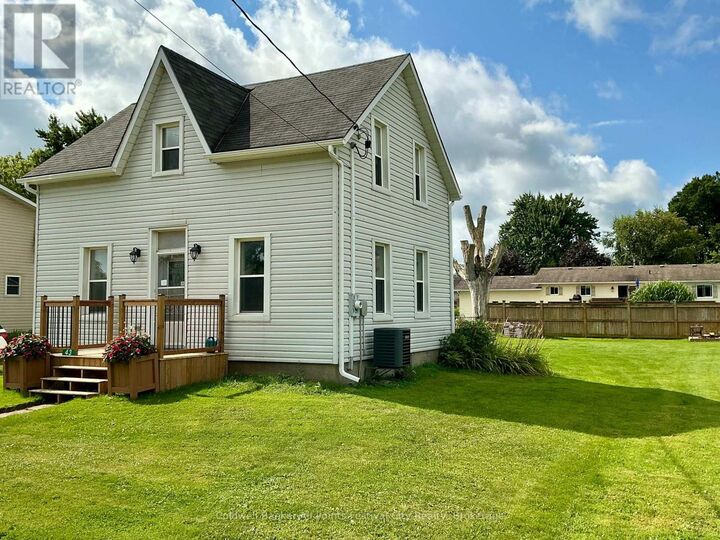 Property Photo: 43 Maddison Street East ON N0K 1P0