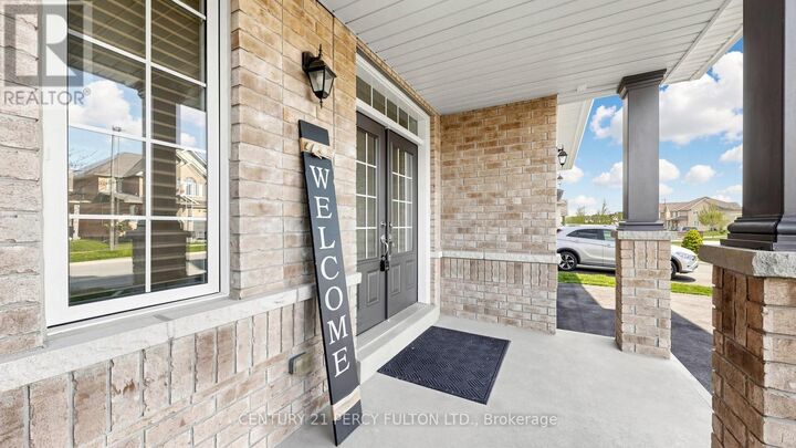 Property Photo: 36 Lampkin Street ON L0E 1R0