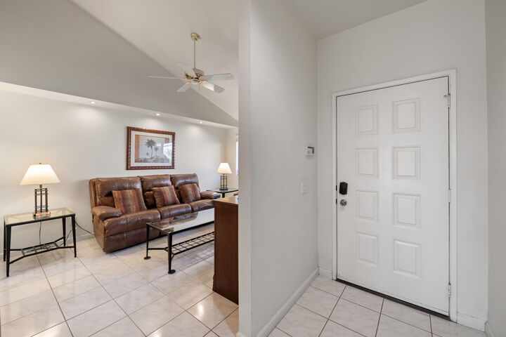 Property Photo:  38118 Zinnia Lane E  CA 92211 