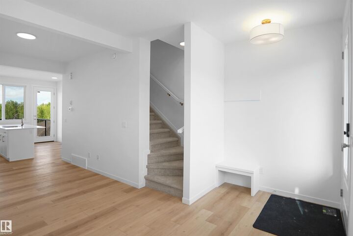 Property Photo:  4296 Kinglet Drive NW  AB T5S 0T1 