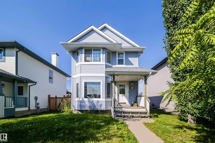 Property Photo: 34 Heatherglen Close AB T7X 4H9