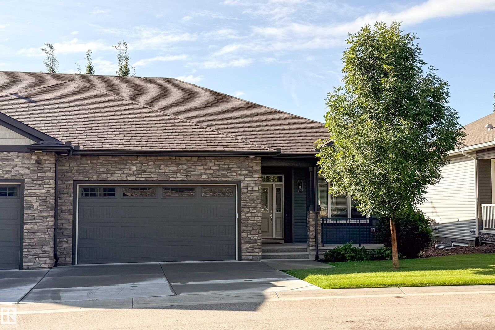 Property Photo: 7115 Armour Link Link SW 18 AB T6W 2V2