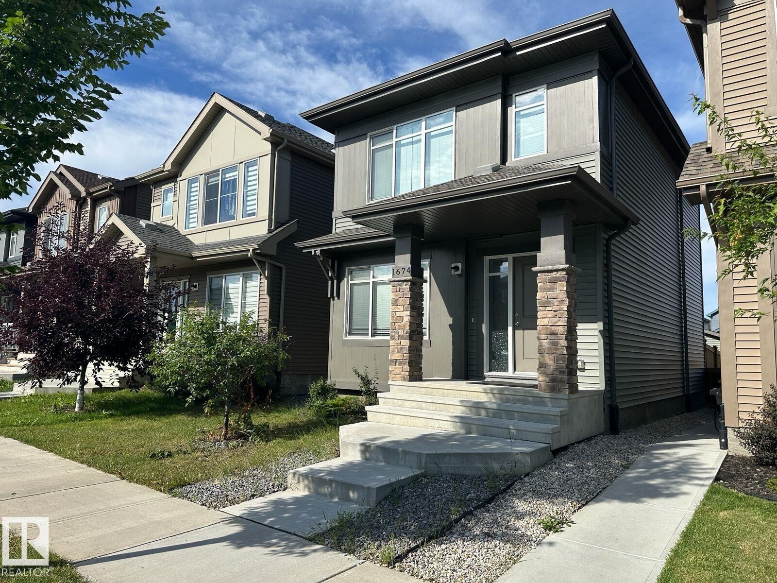 Property Photo:  1674 Graydon Hill Link Link SW  AB T6W 4C4 