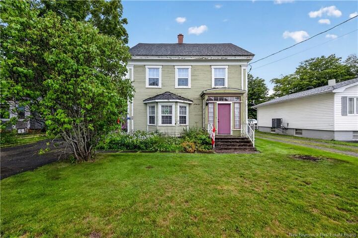 Property Photo:  5910 King Street  NB E4H 4C1 