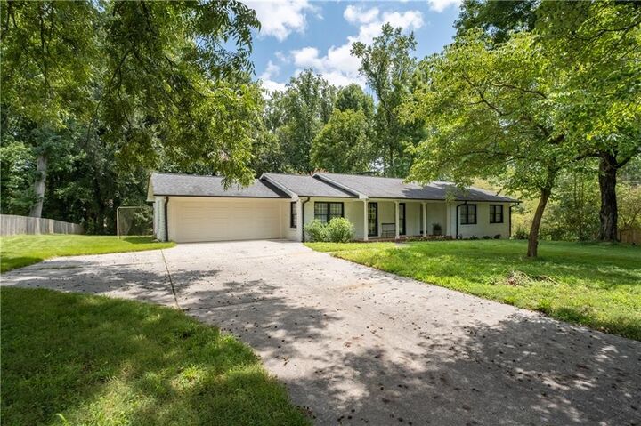 Property Photo:  285 Dania Drive  GA 30009 
