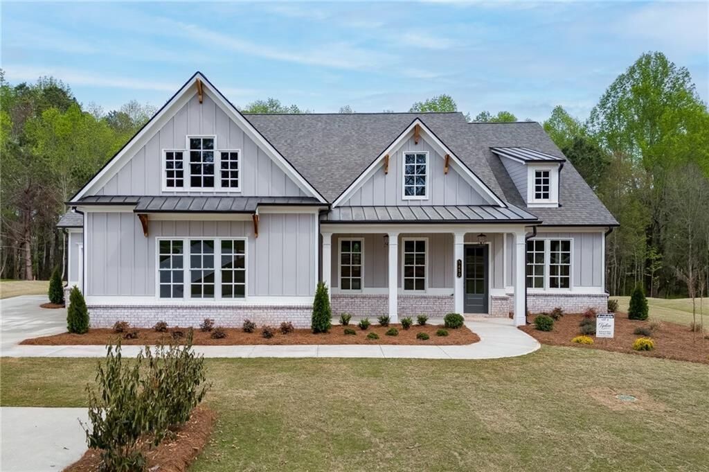Property Photo:  5450 Settingdown Road  GA 30041 