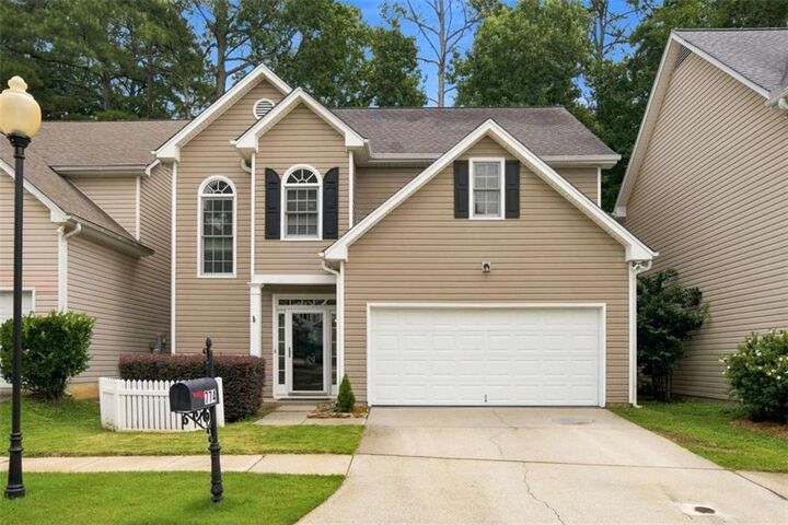 Property Photo: 774 Gardenside Circle GA 30067