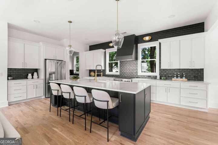 Property Photo:  31 Walthall Street SE  GA 30316 