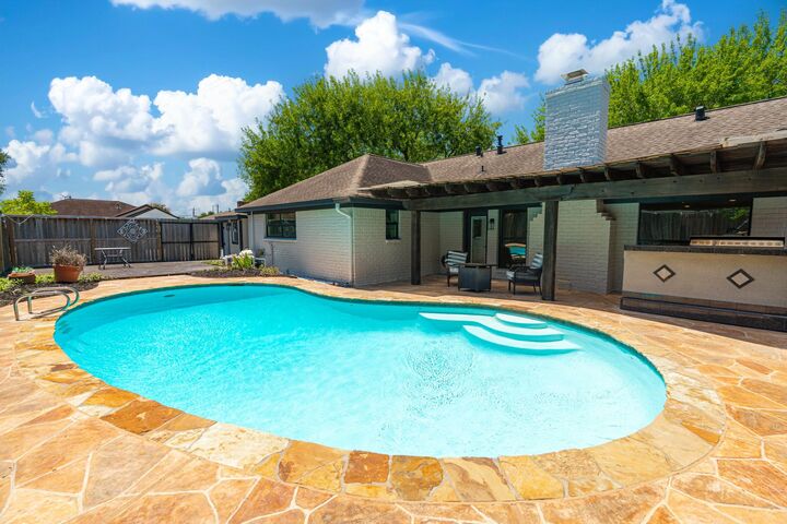 Property Photo: 5302 Arbor Vitae Drive TX 77092
