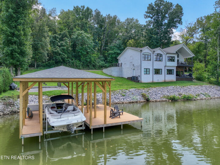 Property Photo: 5033 Riversedge Rd TN 37777