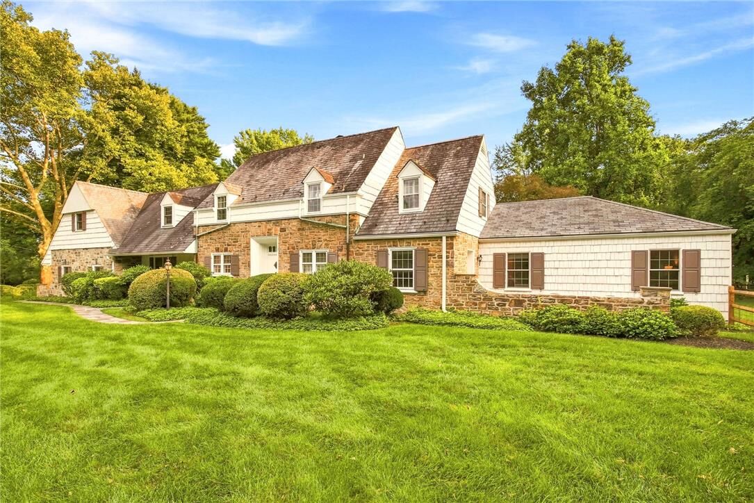Property Photo: 7 Moreland Avenue PA 18017